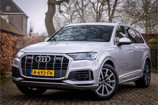 Hoofdafbeelding Audi Q7 Audi Q7 55 TFSI e Quattro S-Line S Sportstoel Matrix LED Air Suspension Luchtvering