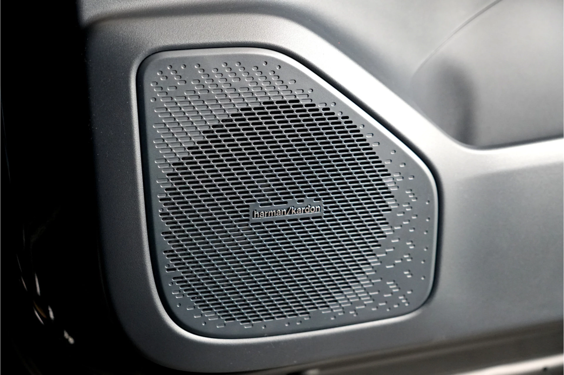 Hoofdafbeelding Lynk & Co 08