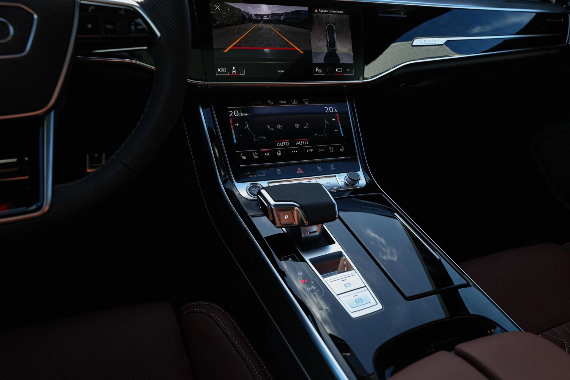 Hoofdafbeelding Audi A8