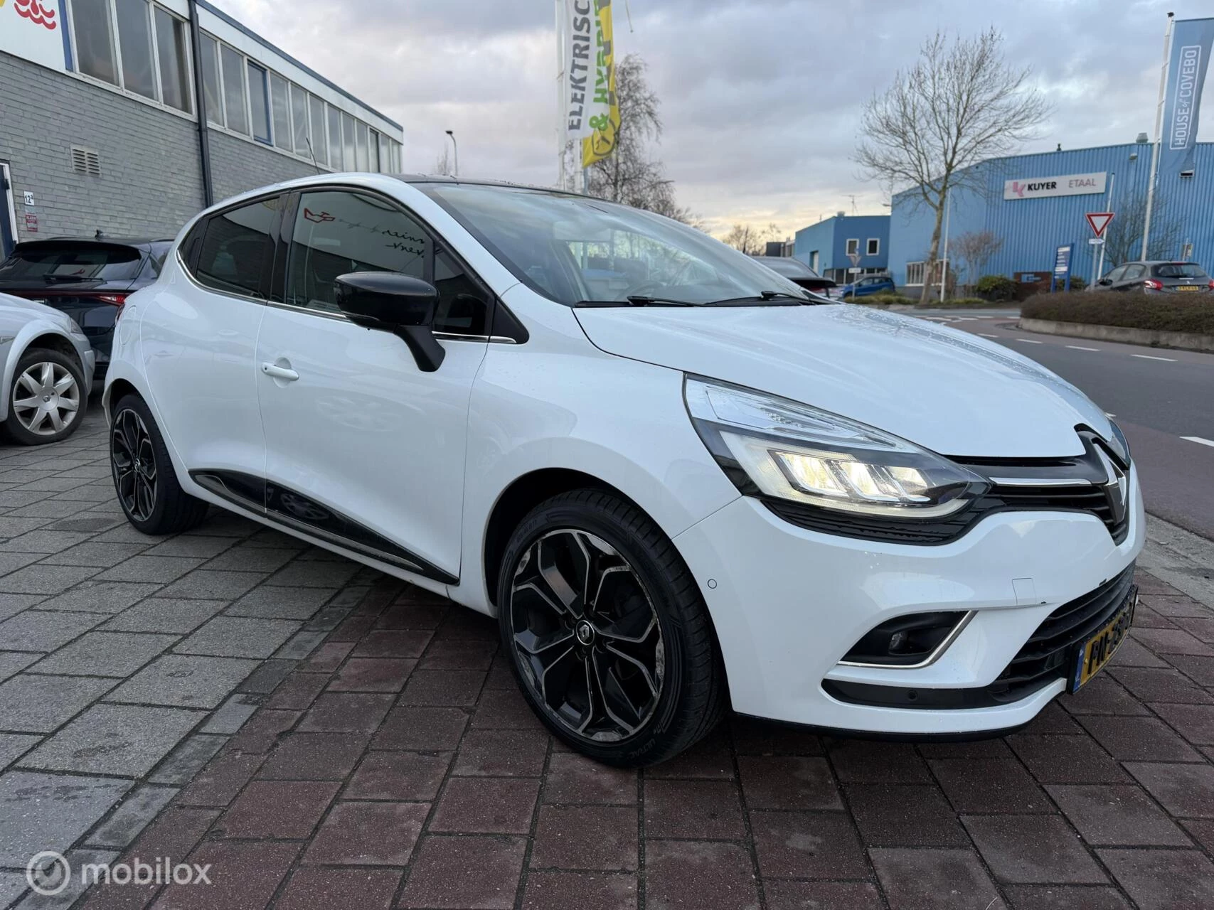 Hoofdafbeelding Renault Clio