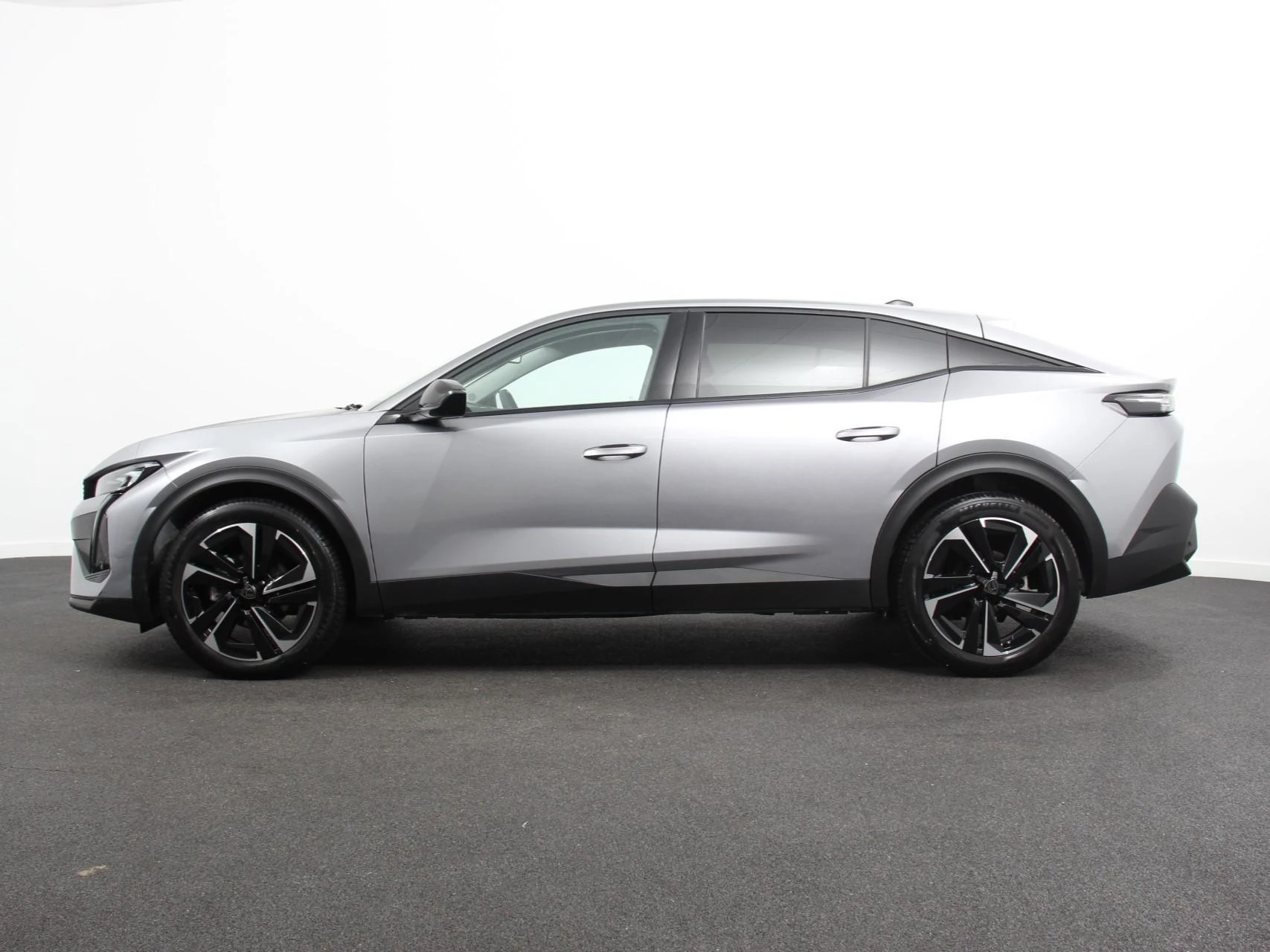 Hoofdafbeelding Peugeot 408