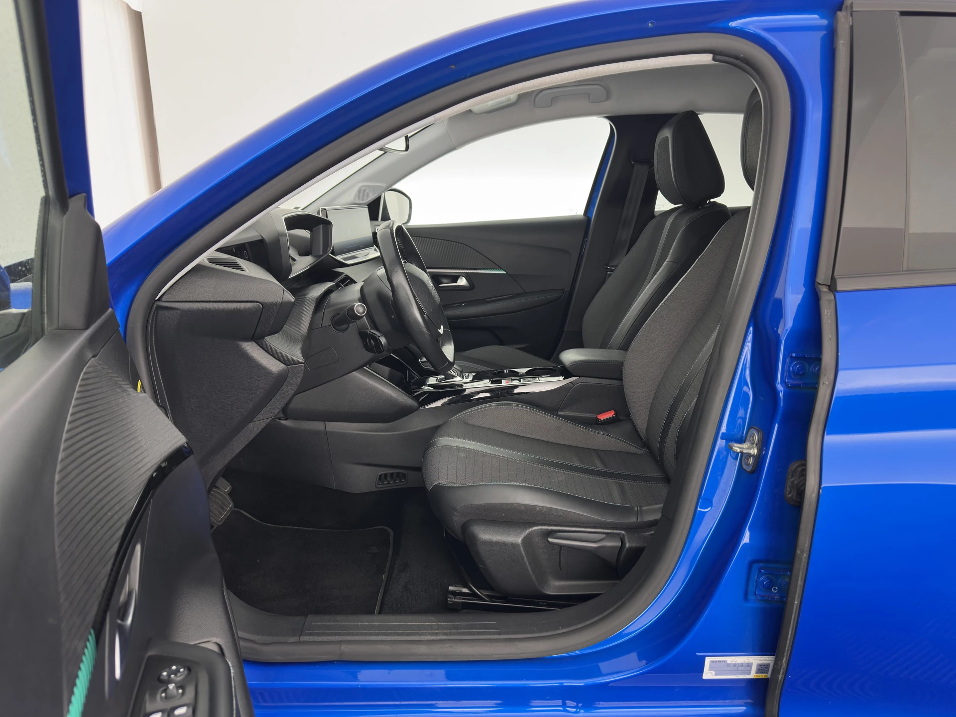 Hoofdafbeelding Peugeot e-208