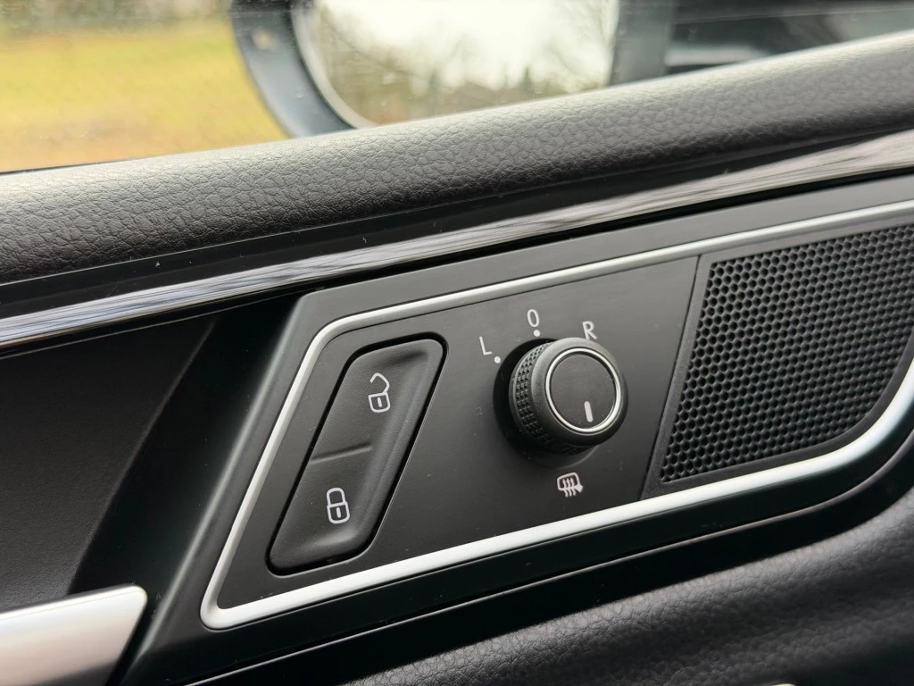 Hoofdafbeelding Volkswagen Golf Sportsvan