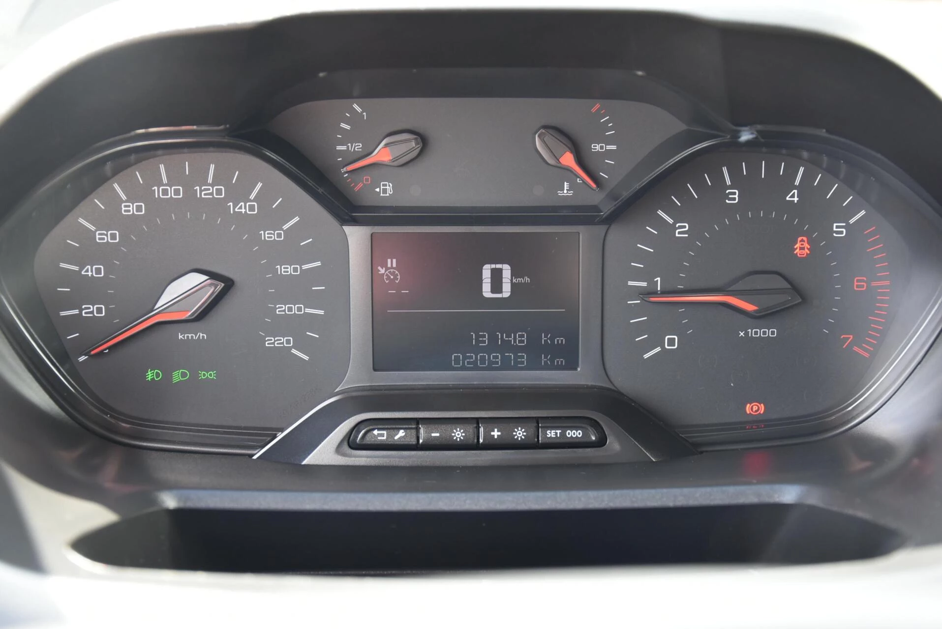 Hoofdafbeelding Peugeot Partner