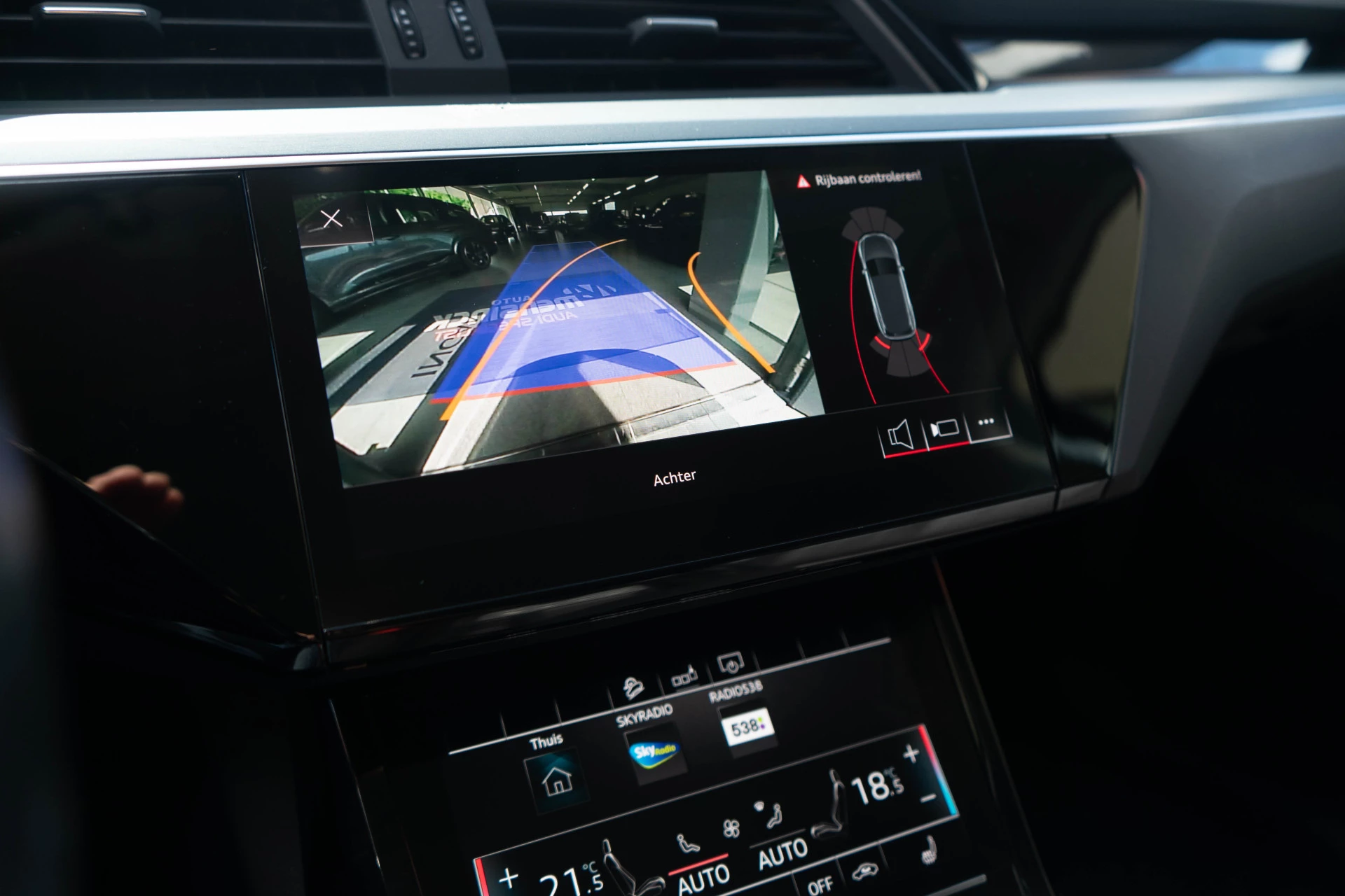 Hoofdafbeelding Audi e-tron