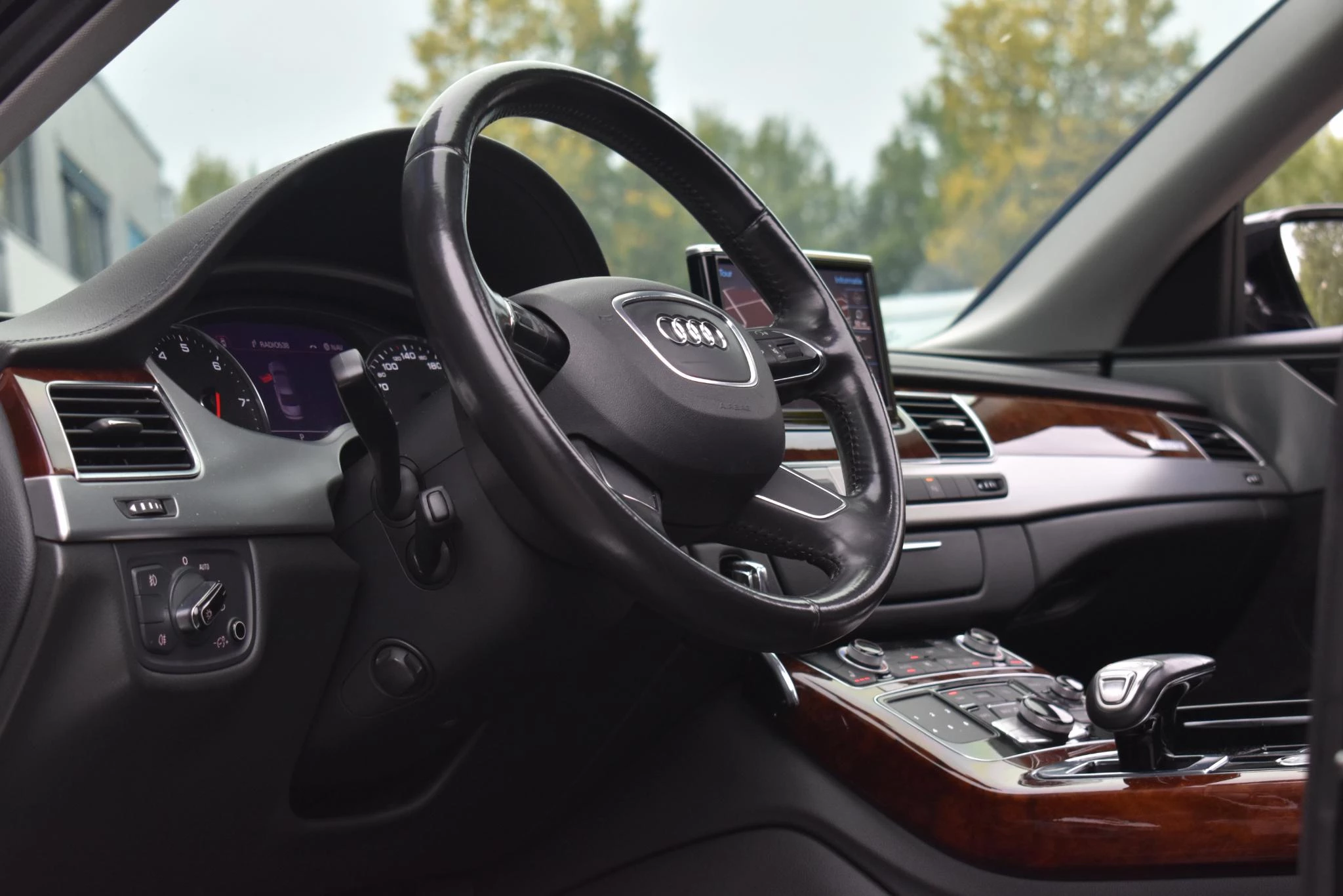 Hoofdafbeelding Audi A8