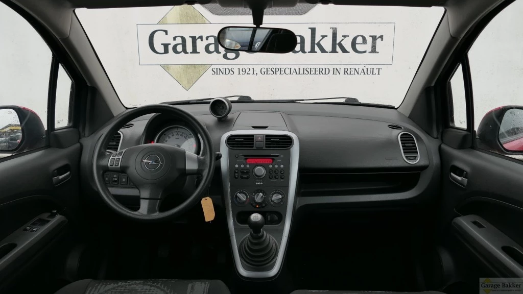 Hoofdafbeelding Opel Agila