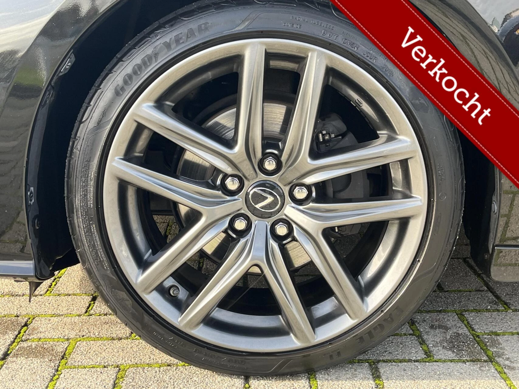 Hoofdafbeelding Lexus IS