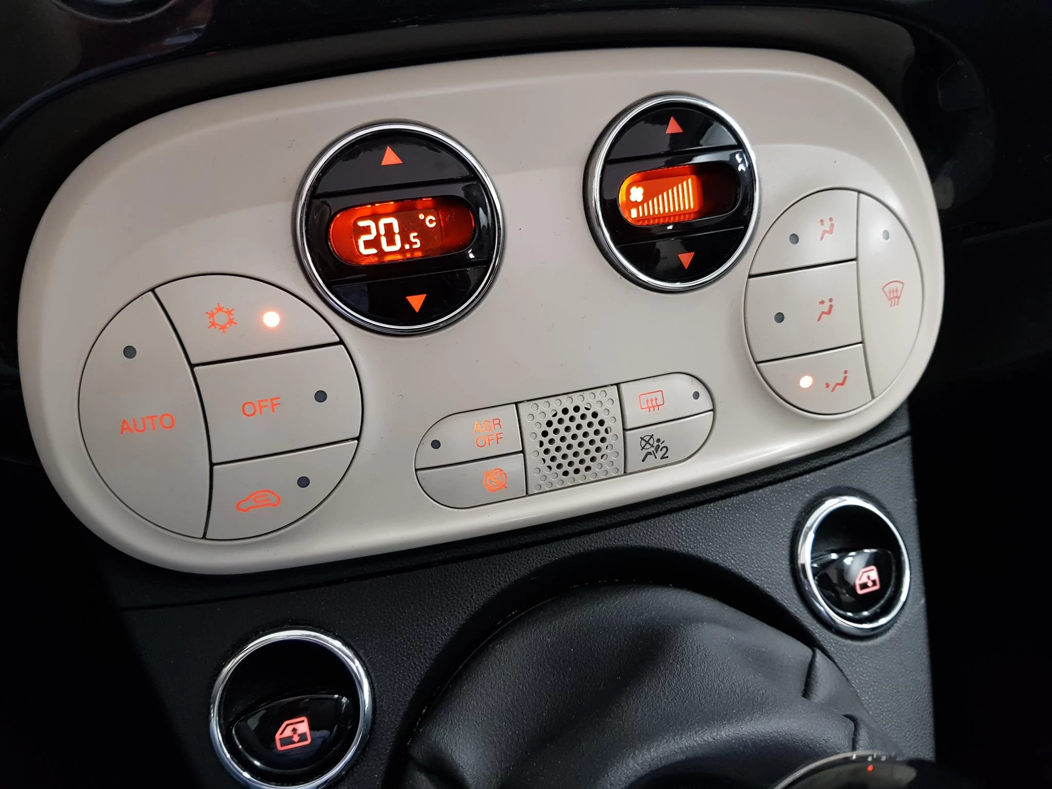 Hoofdafbeelding Fiat 500C