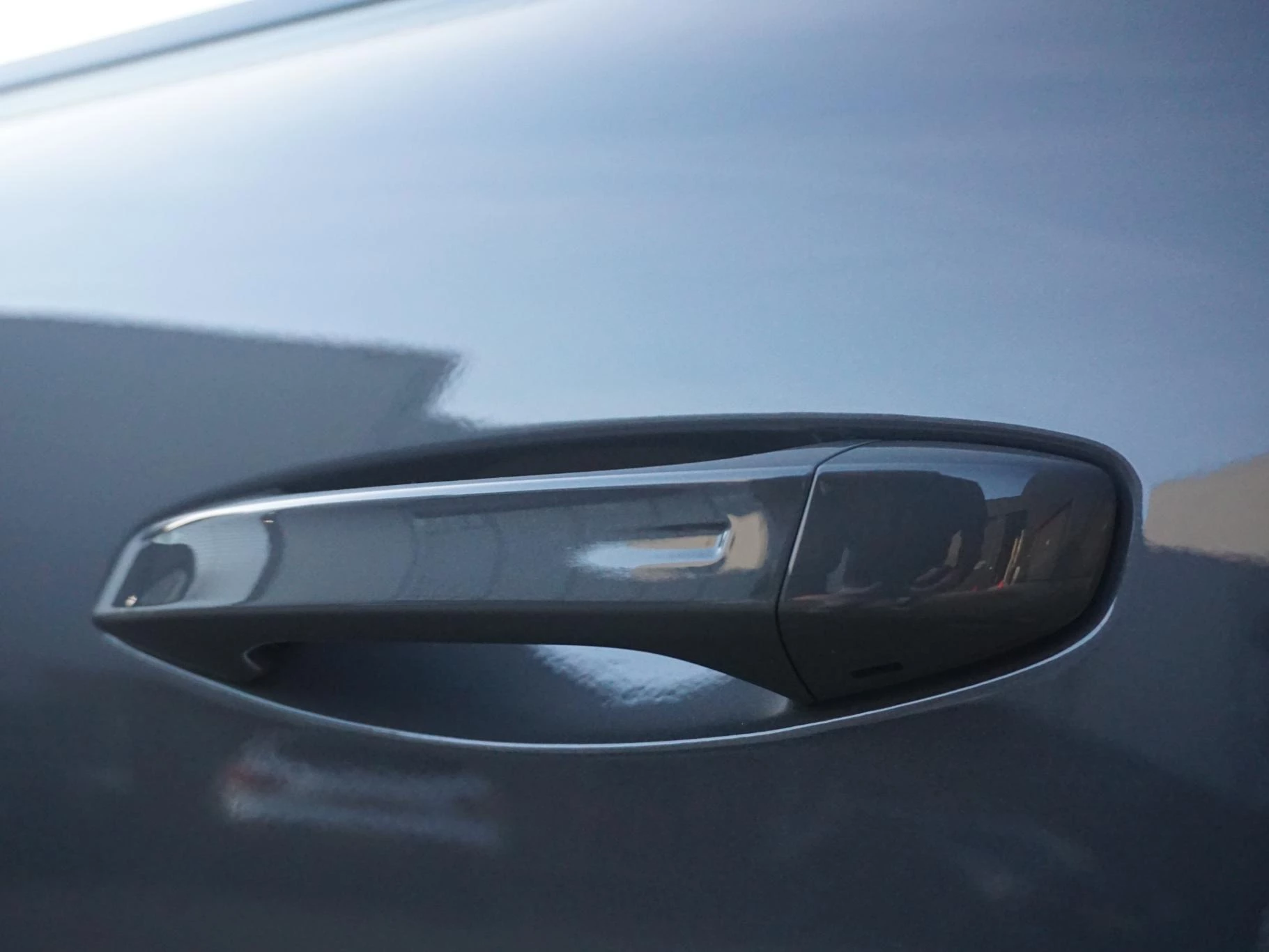 Hoofdafbeelding Peugeot e-308