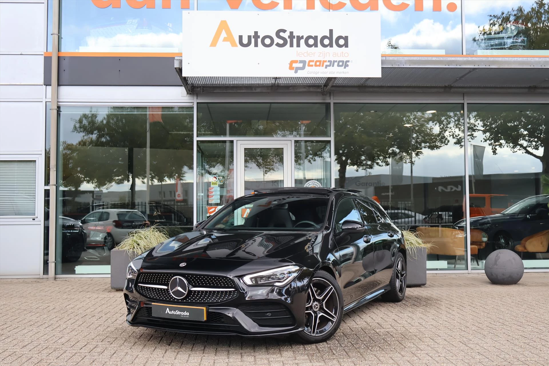 Hoofdafbeelding Mercedes-Benz CLA