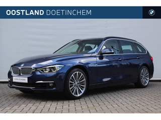 BMW 3 Serie Touring 318i Executive Luxury Line Automaat / Sportstoelen / LED / Achteruitrijcamera / Navigatie Professional / Leder / Cruise Control