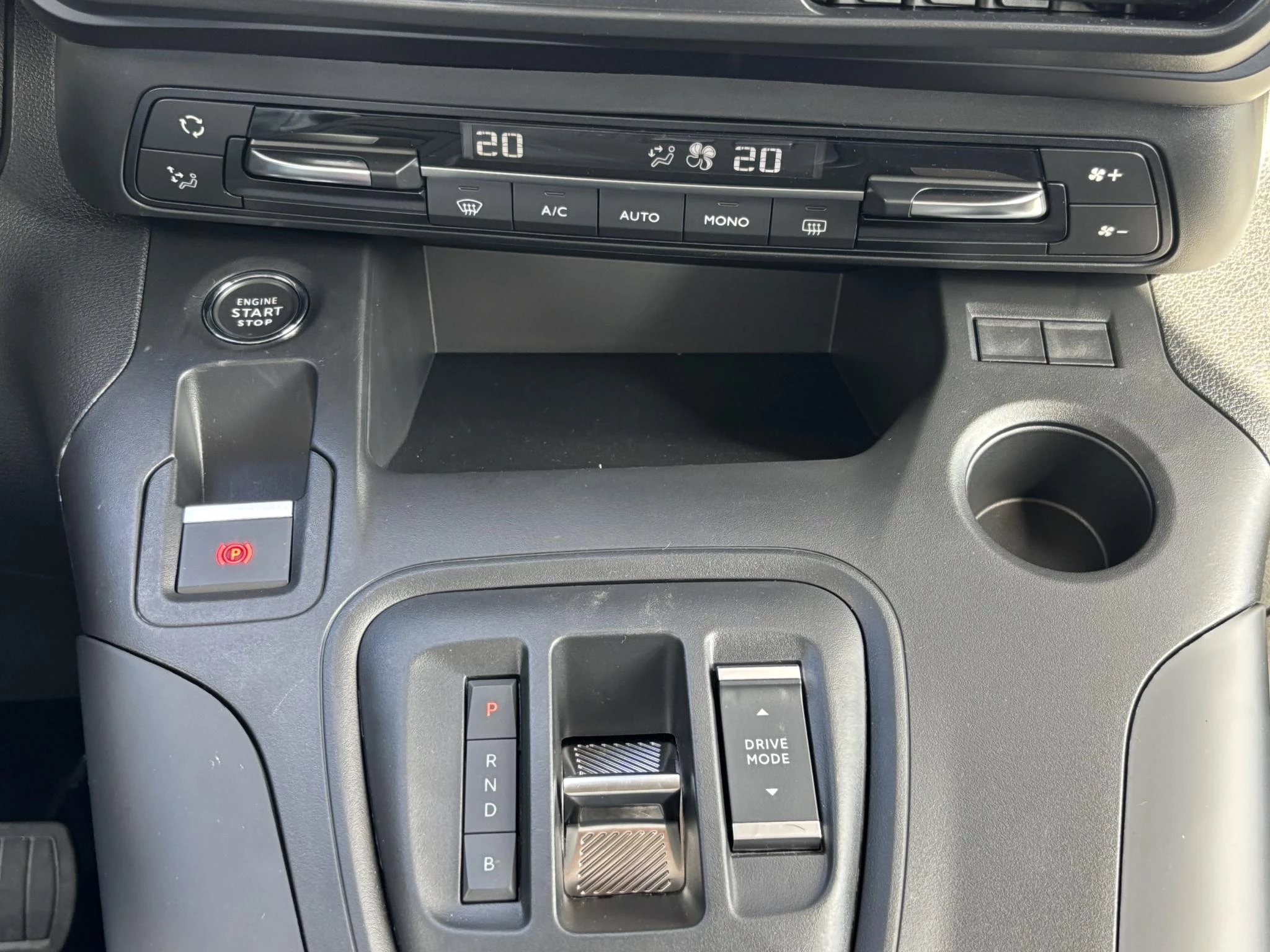 Hoofdafbeelding Peugeot Rifter