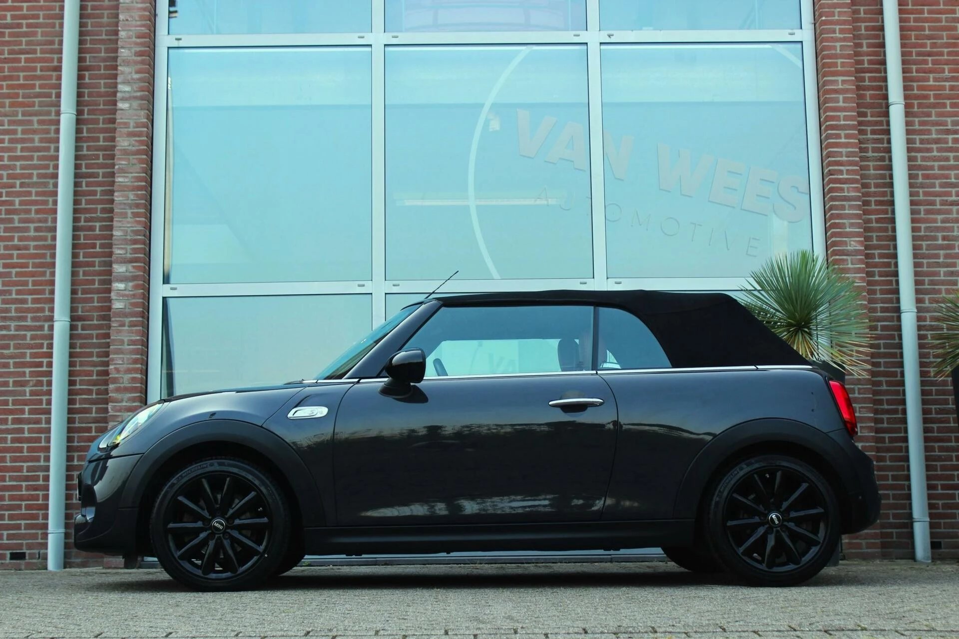 Hoofdafbeelding MINI Cooper S Cabrio