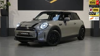 Mini One 1.5 Cooper Camden Edition AUTOMAAT-CLIMA-CRUISE-LEDER-NAVIGATIE-PANORAMA-XENON