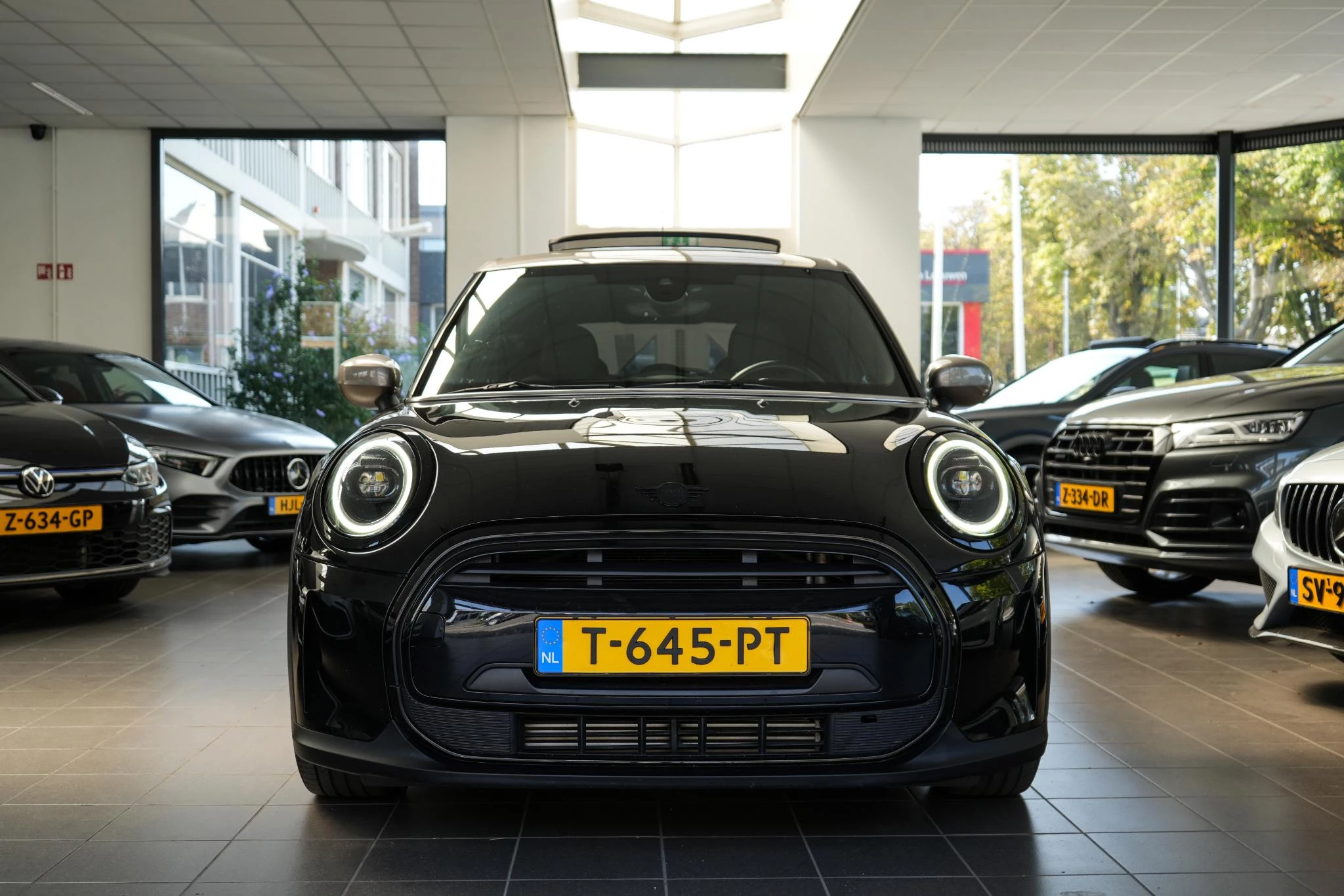 Hoofdafbeelding MINI Cooper