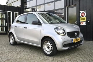 Hoofdafbeelding Smart Forfour Smart Forfour 1.0 Pure | NL-Auto | Cruise | Airco | Lage KM