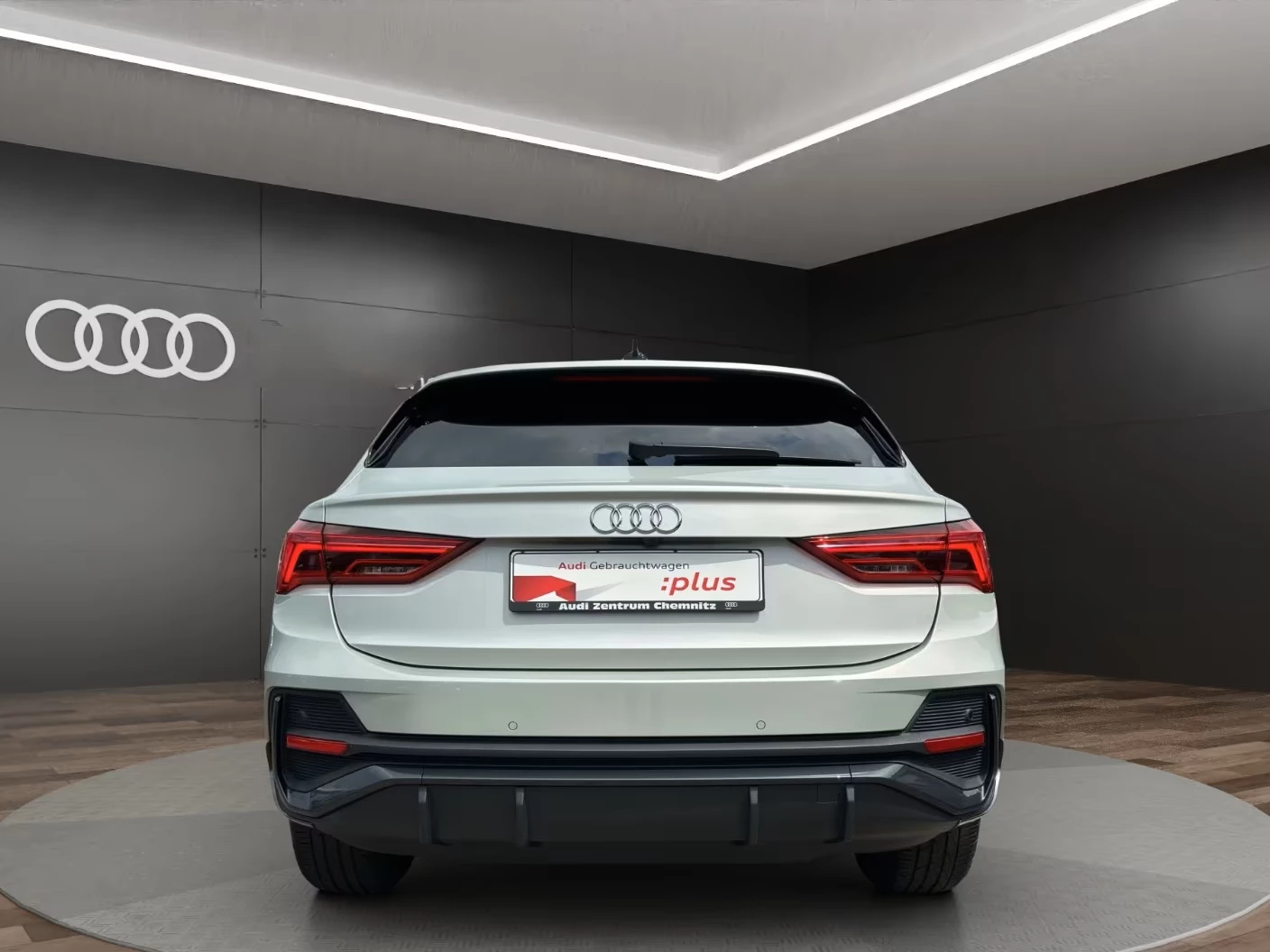 Hoofdafbeelding Audi Q3