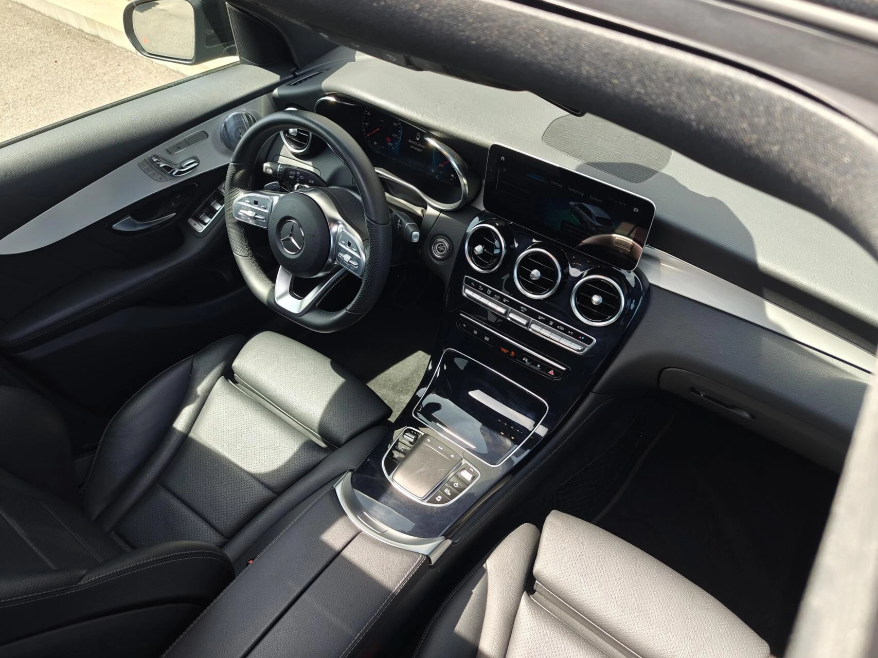 Hoofdafbeelding Mercedes-Benz GLC