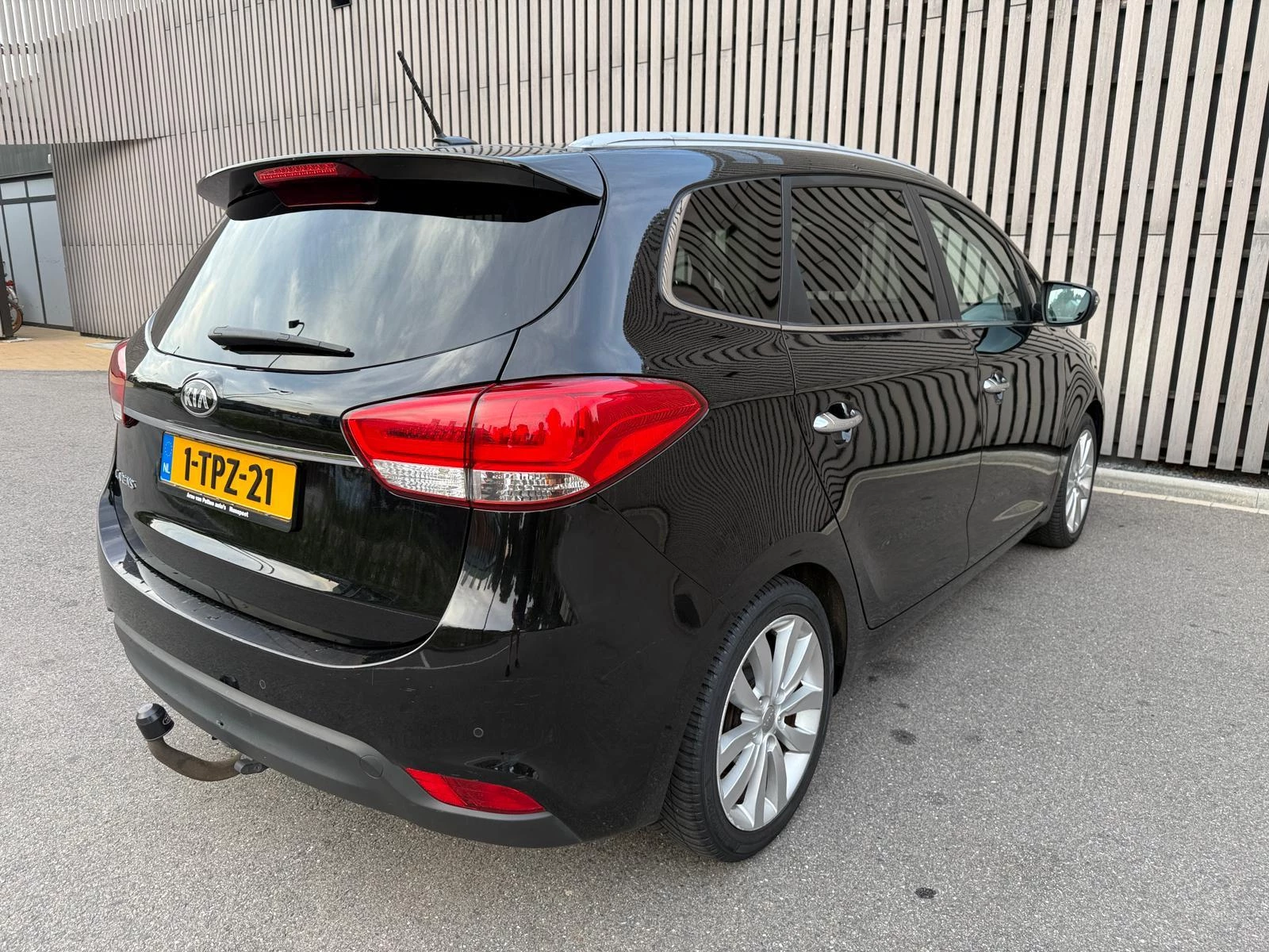 Hoofdafbeelding Kia Carens