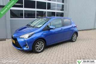Toyota Yaris 1.5 Hybrid Dynamic | Trekhaak | Sportvelgen | Navigatie | NL Auto Boekjes.