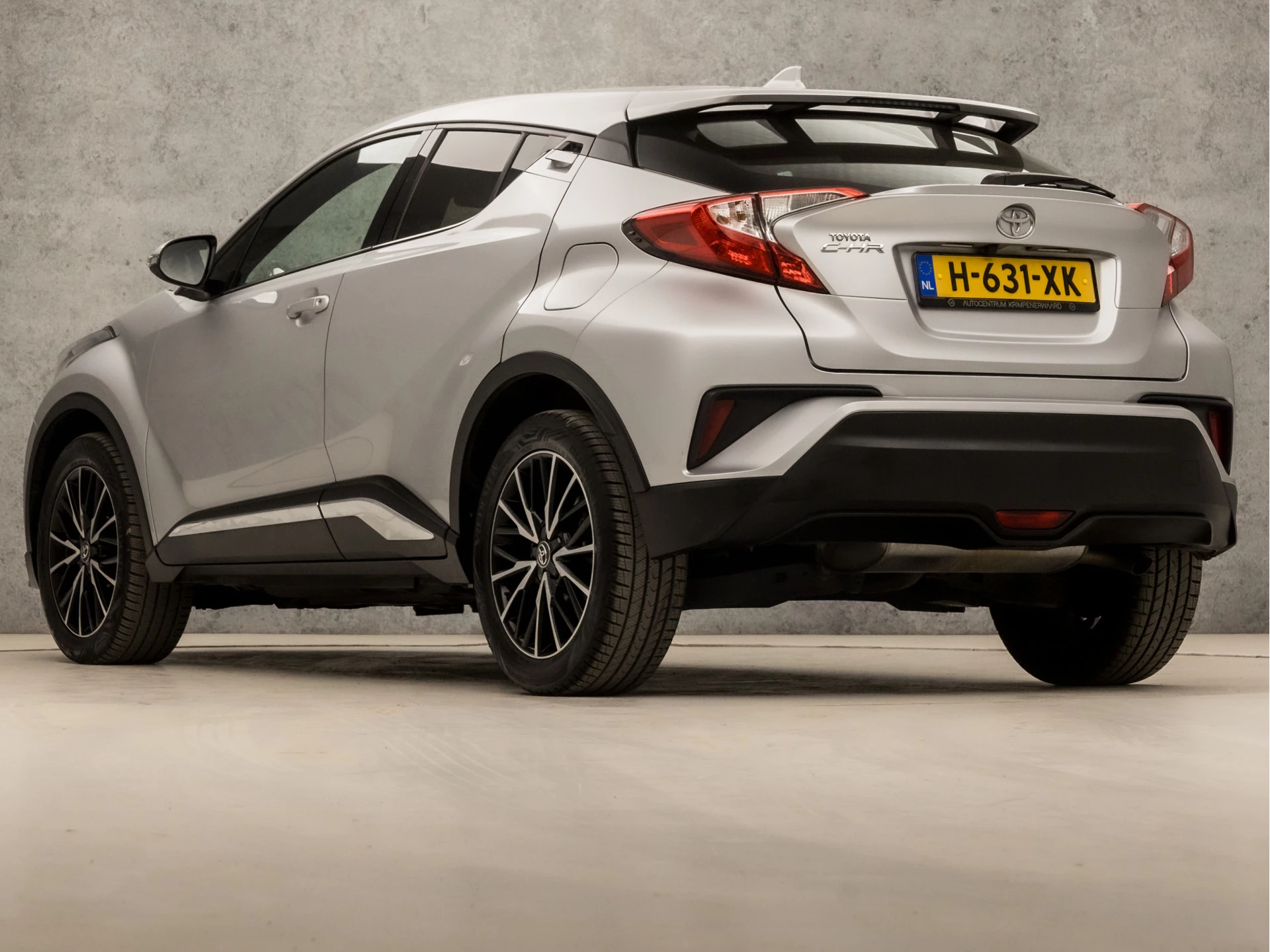 Hoofdafbeelding Toyota C-HR
