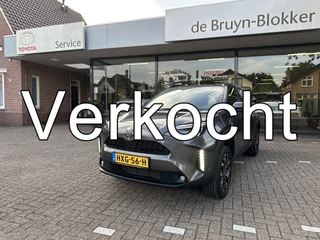 Toyota Yaris Cross 1.5 Hybrid 130pk Executive Limited dodehoekdetectie / stoelverwarming / stuurwielverwarming / parkeersensoren voor + achter / Navigatie / Apple Carplay / Android Auto / parkeercamera / 10 jaar garantie / rijklaarprijs