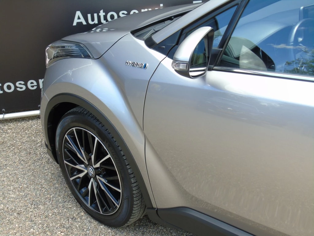 Hoofdafbeelding Toyota C-HR