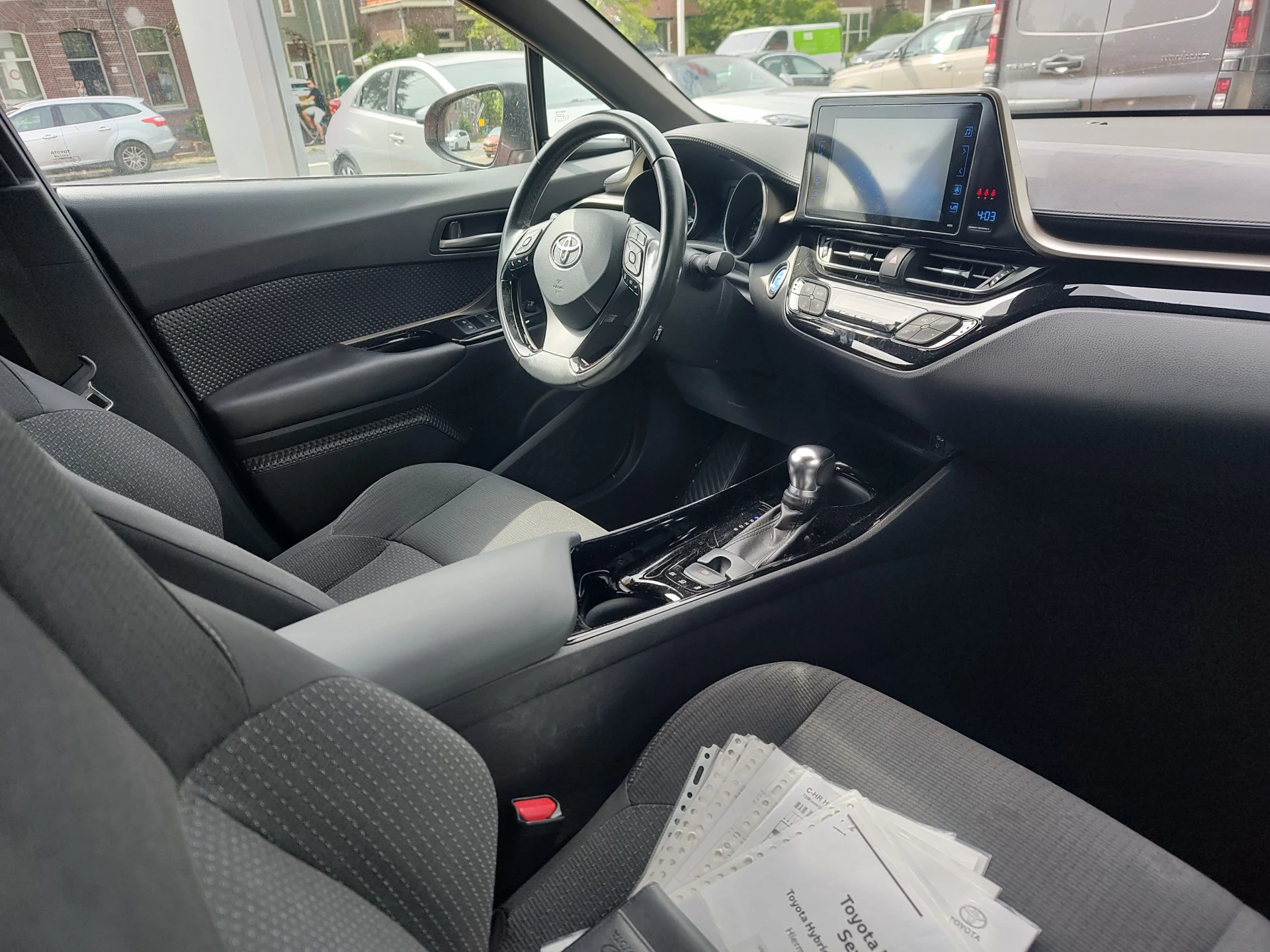 Hoofdafbeelding Toyota C-HR