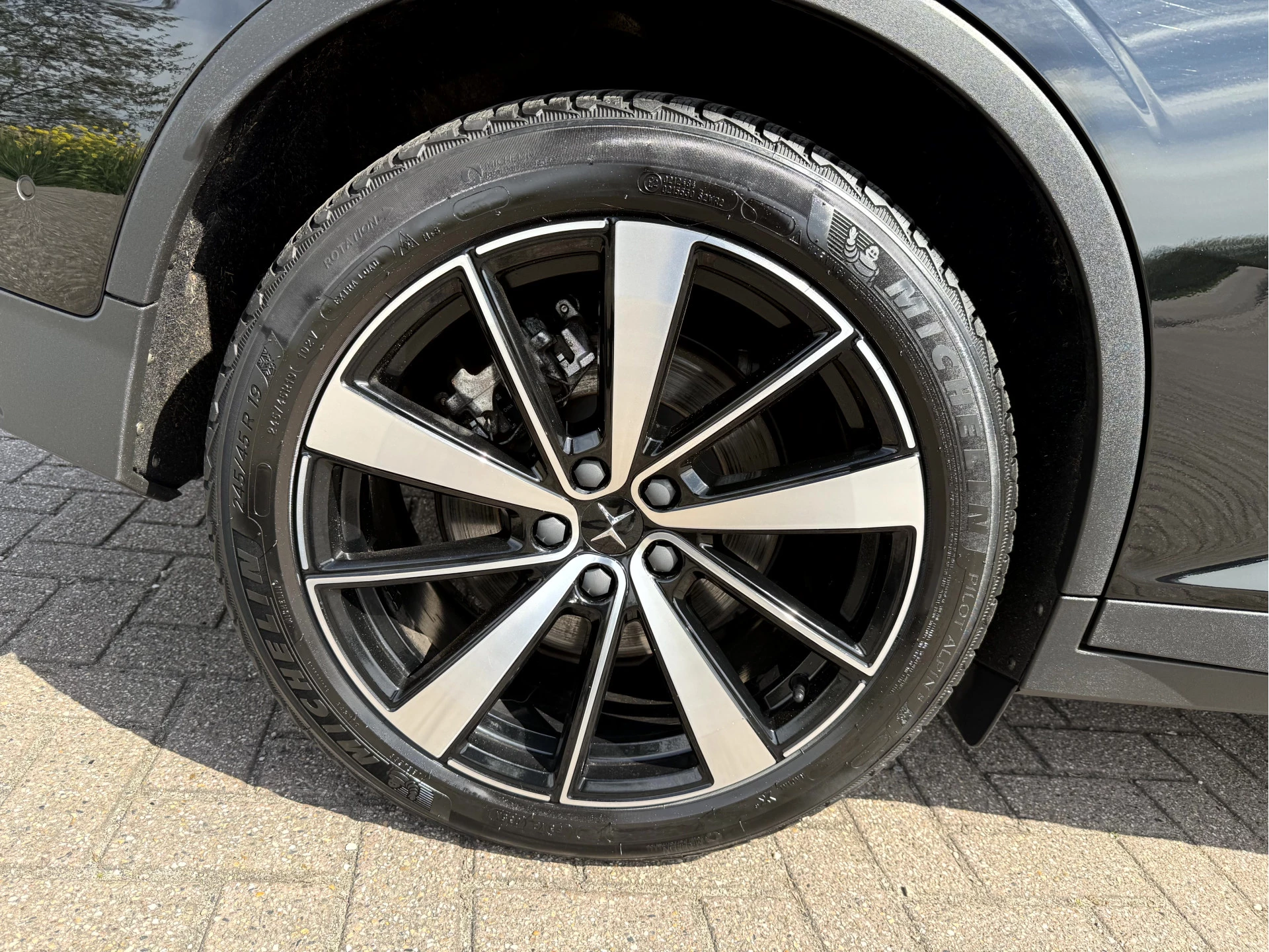 Hoofdafbeelding Polestar 2