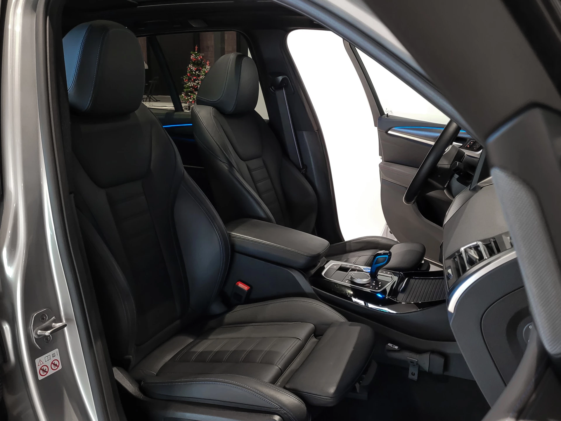 Hoofdafbeelding BMW iX3