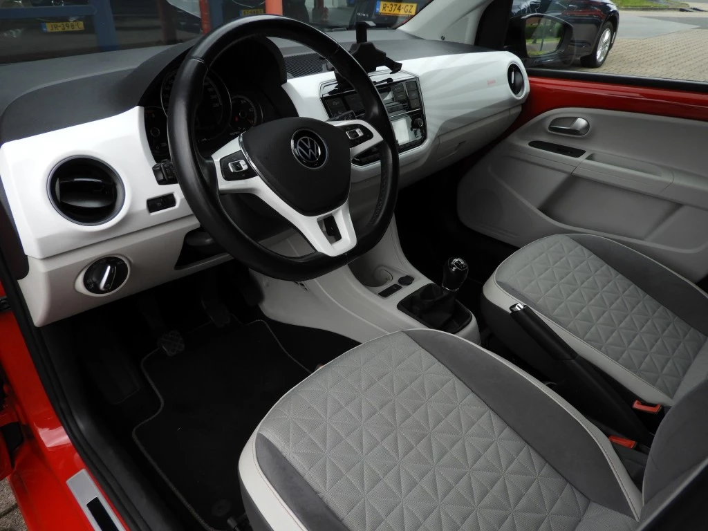 Hoofdafbeelding Volkswagen up!