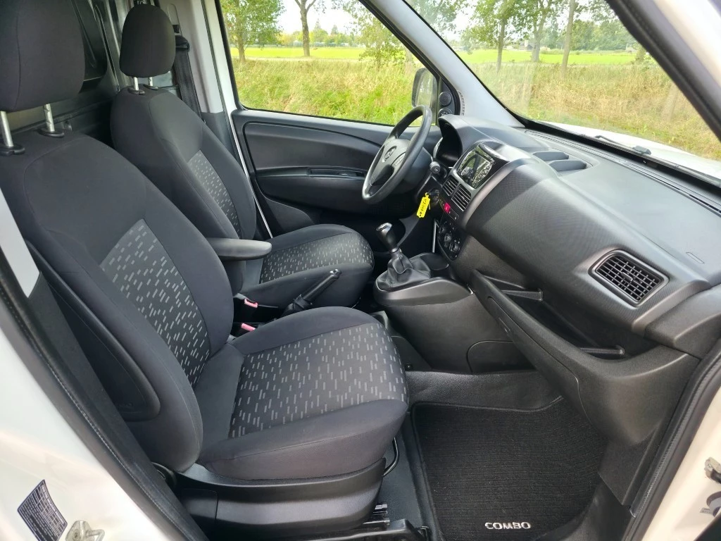Hoofdafbeelding Opel Combo