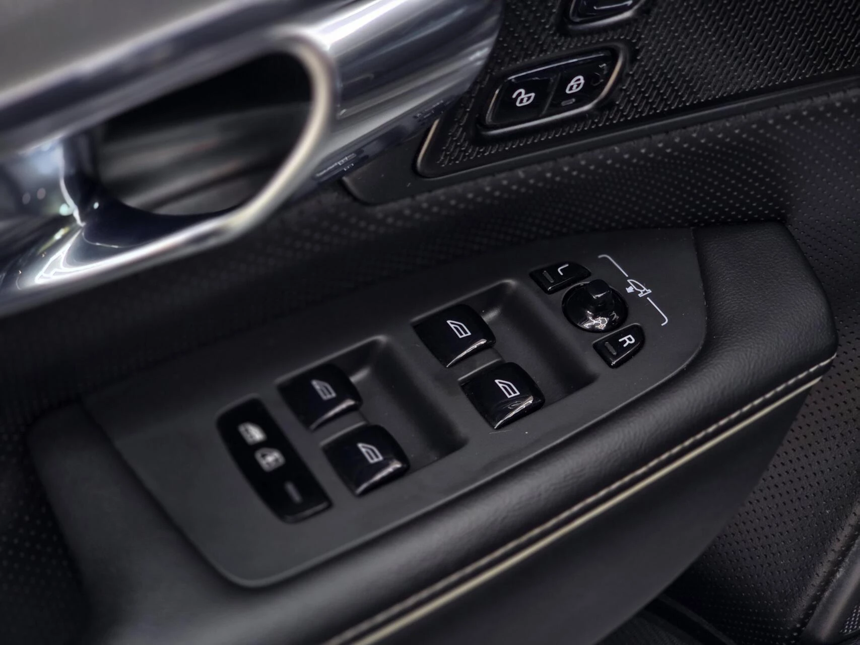 Hoofdafbeelding Volvo V90