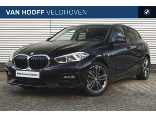 BMW 1 Serie 118i Executive Sport Line Automaat / Sportstoelen / LED / Live Cockpit Professional / Cruise Control / Extra getint glas achter