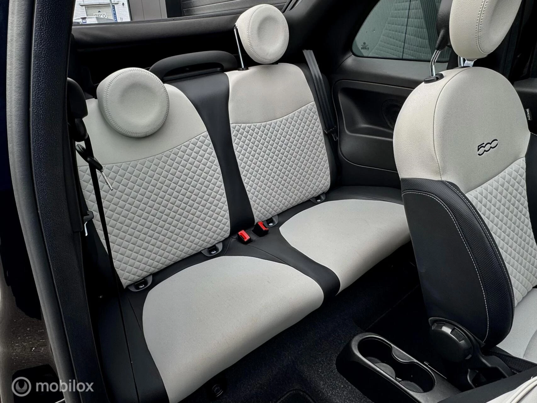 Hoofdafbeelding Fiat 500C