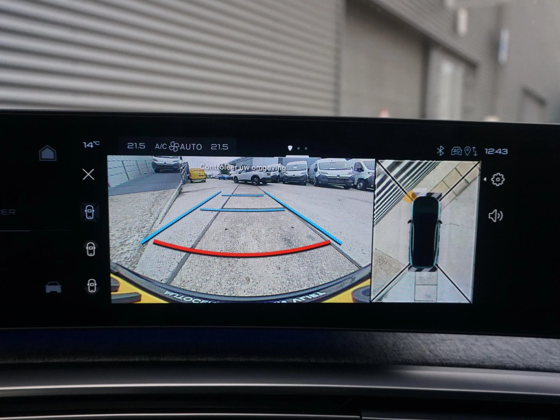 Hoofdafbeelding Peugeot e-3008