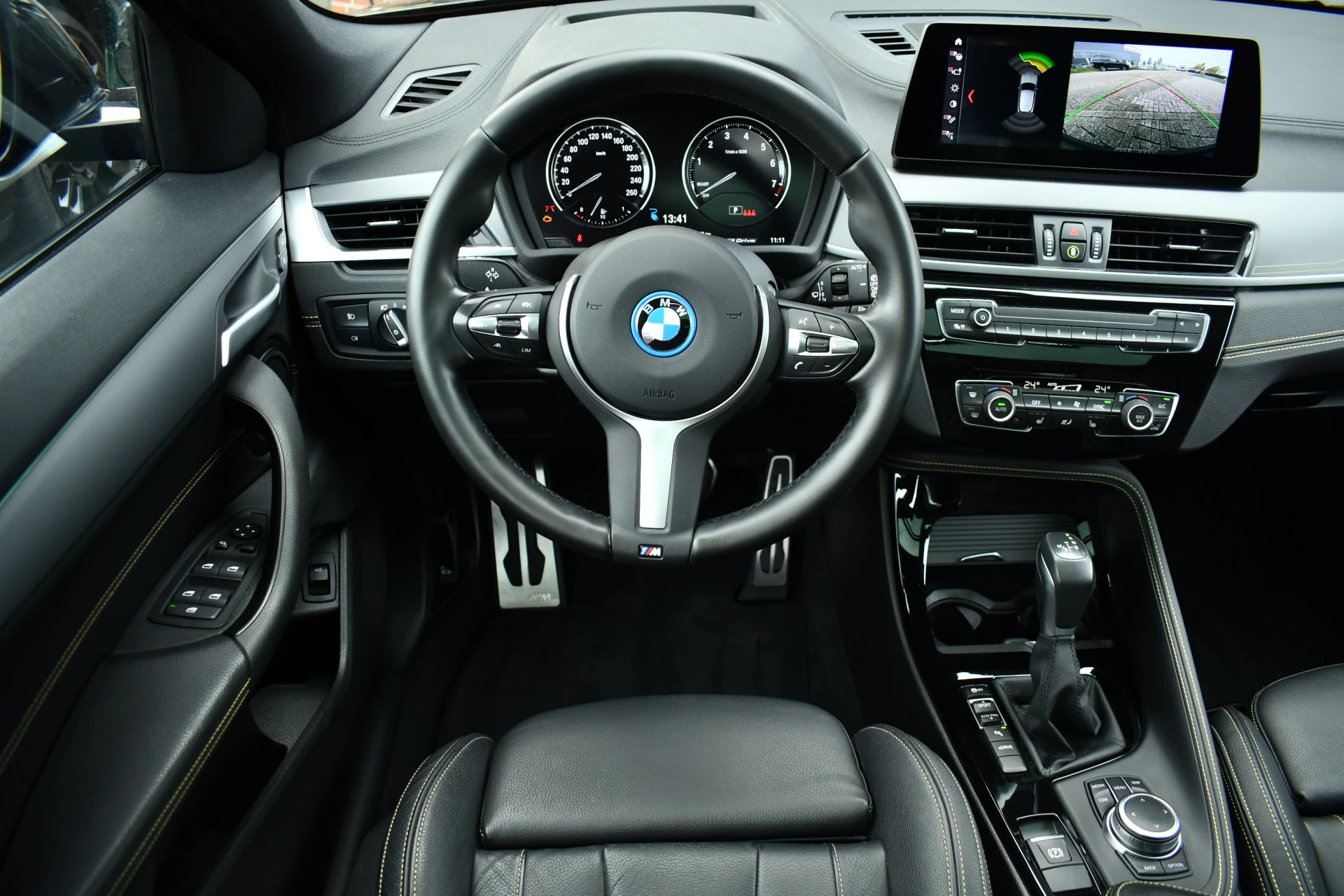 Hoofdafbeelding BMW X2