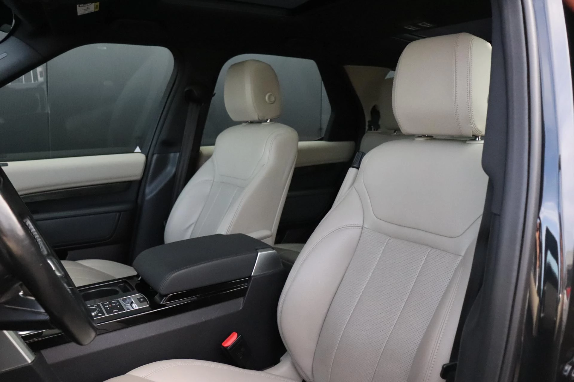 Hoofdafbeelding Land Rover Discovery