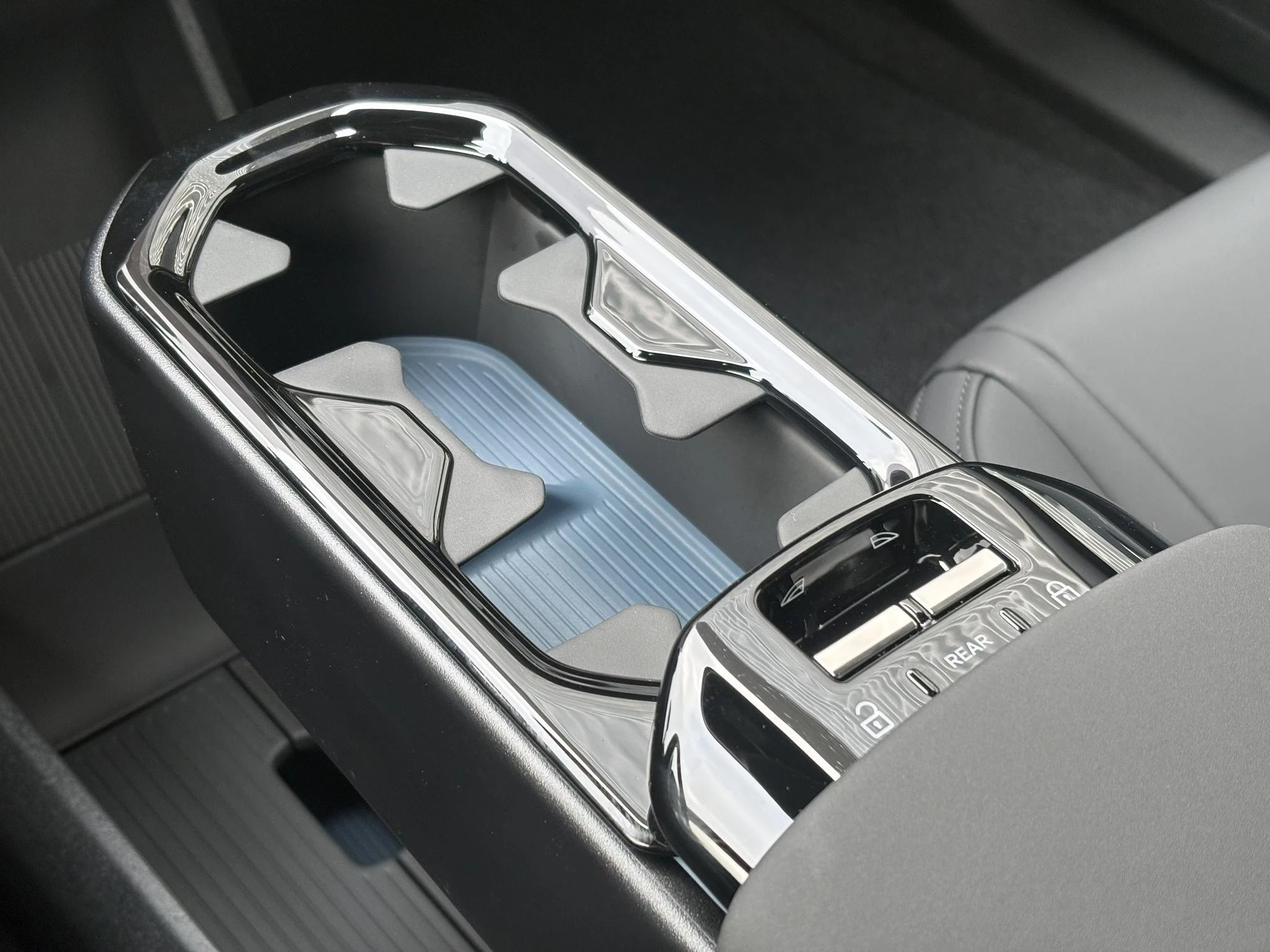 Hoofdafbeelding Volvo EX30