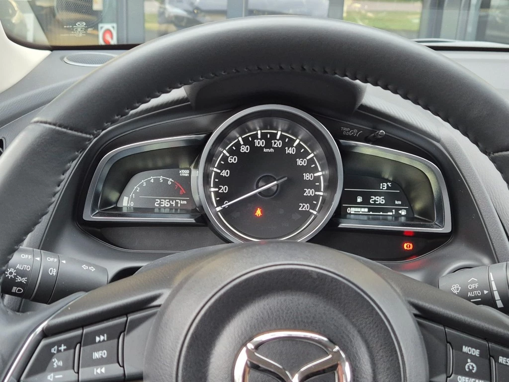 Hoofdafbeelding Mazda 2