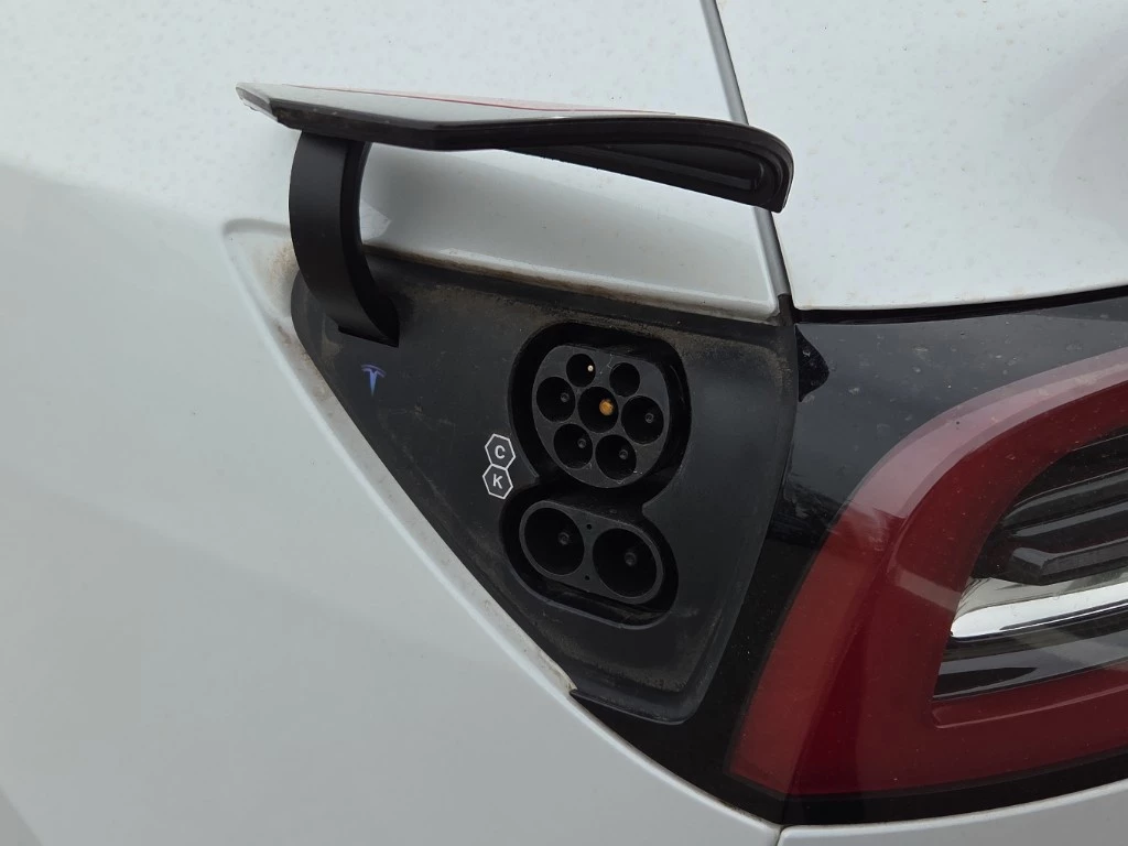 Hoofdafbeelding Tesla Model Y