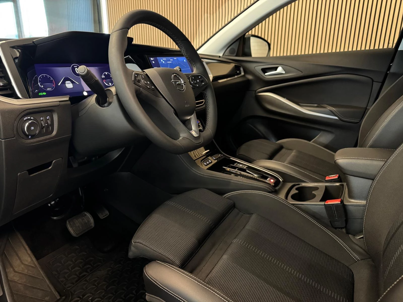 Hoofdafbeelding Opel Grandland