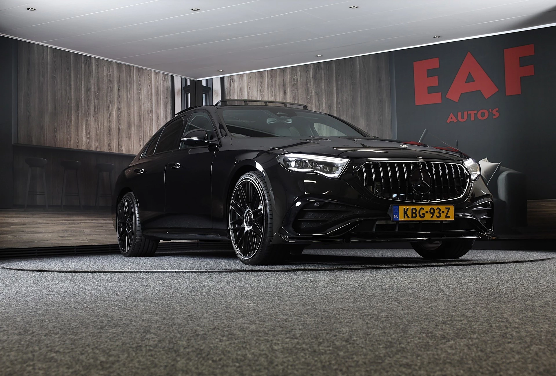 Hoofdafbeelding Mercedes-Benz E-Klasse