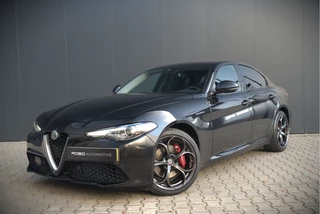 Hoofdafbeelding Alfa Romeo Giulia Alfa Romeo Giulia 2.0 T AWD Veloce Q4 | Harman Kardon | Stuurverwarming | Stoelverwarming | Memory Seat | Keyless | Adaptive Cruise Control | Camera | Navigatie | DNA | Leer | QV Velgen | Elektrische Stoelen | Dodehoek Detectie |