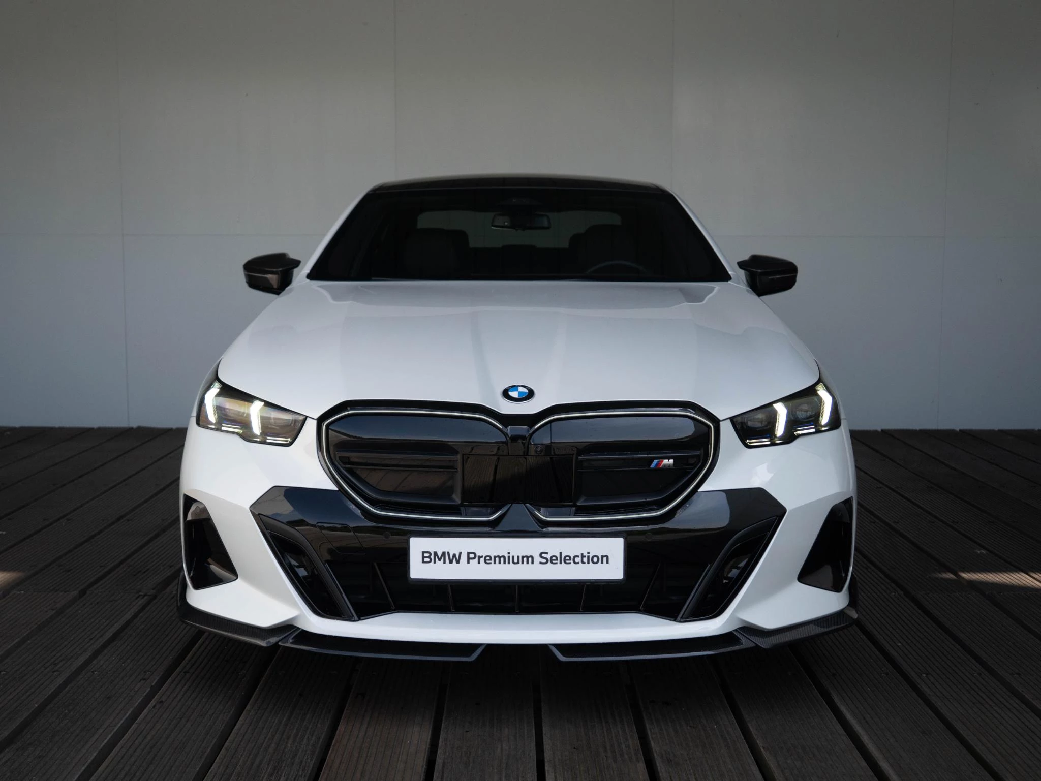 Hoofdafbeelding BMW i5