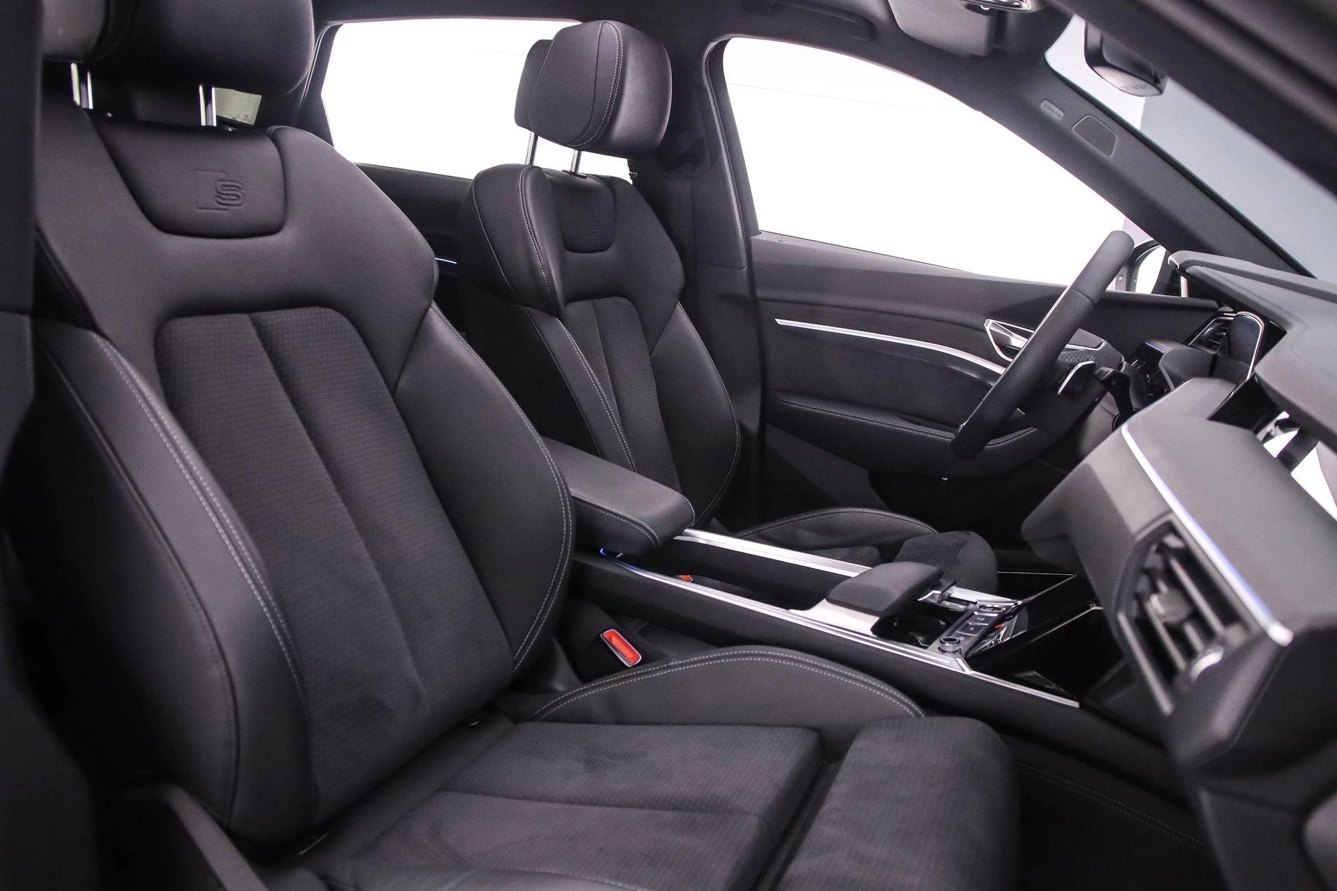 Hoofdafbeelding Audi Q8 e-tron