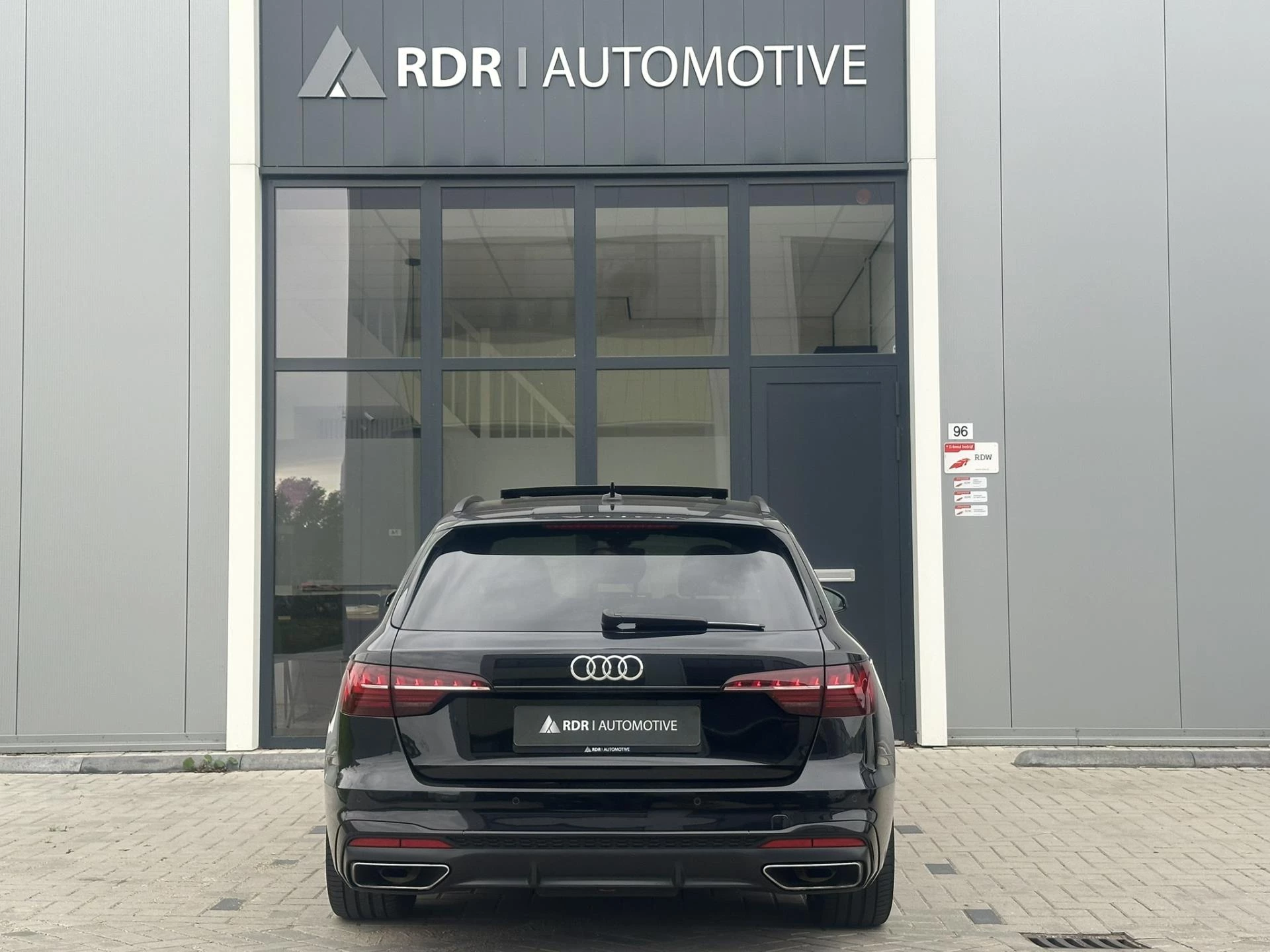 Hoofdafbeelding Audi A4