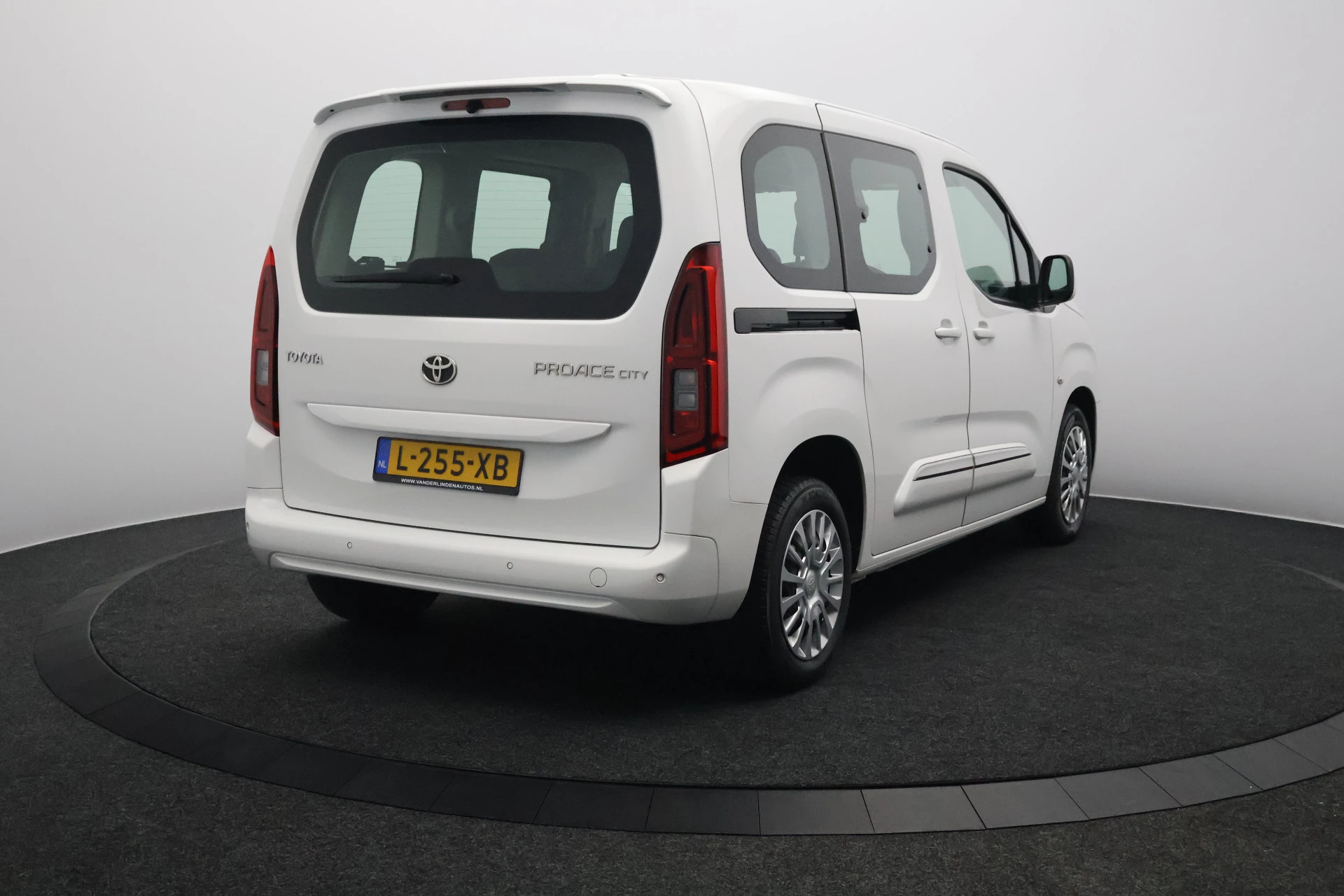 Hoofdafbeelding Toyota ProAce