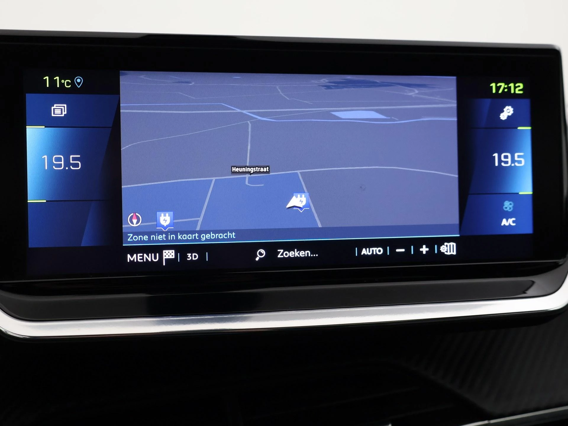 Hoofdafbeelding Peugeot e-2008